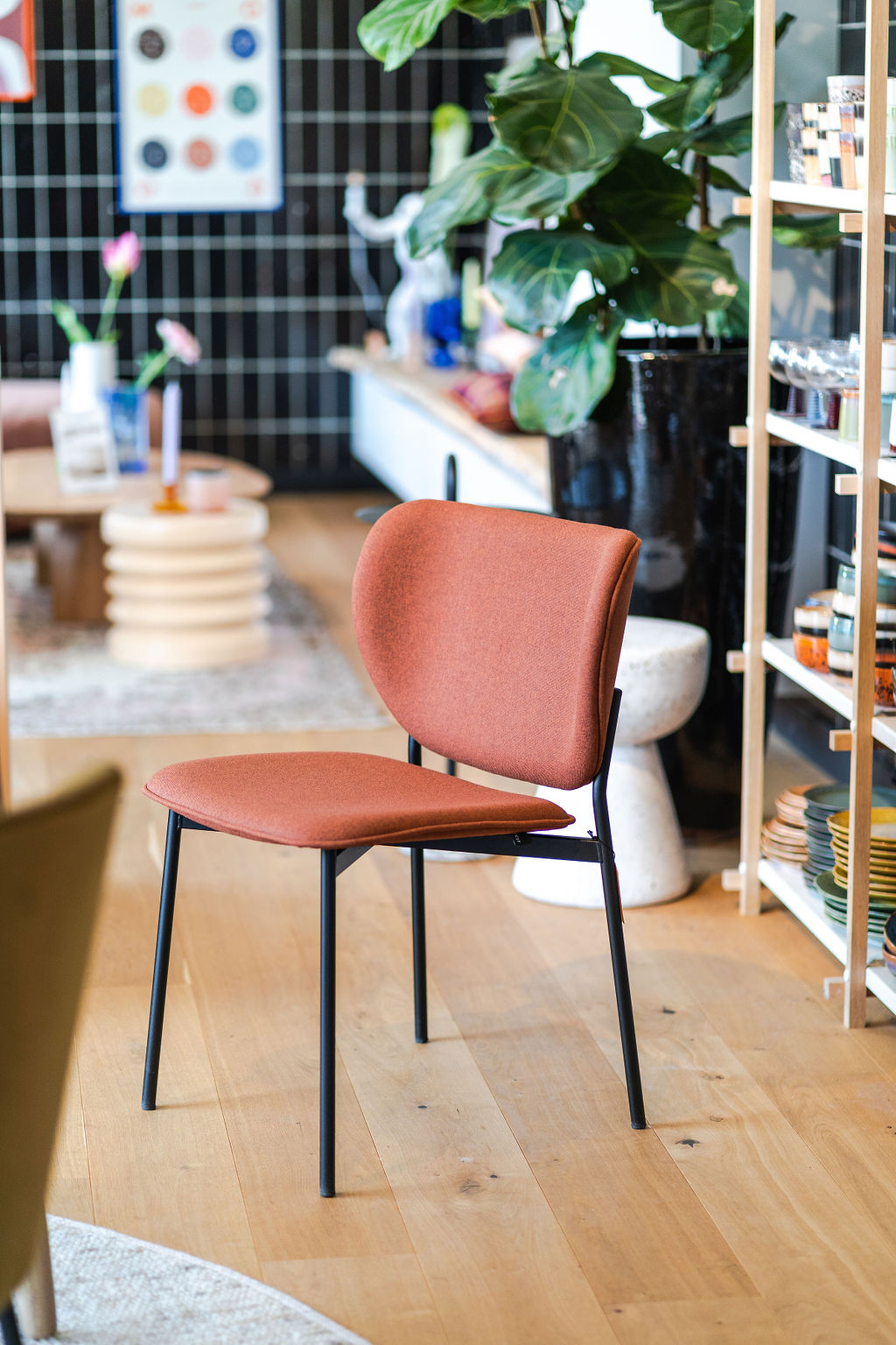 de frisfabriek meubel winkel panningen stoel tafel